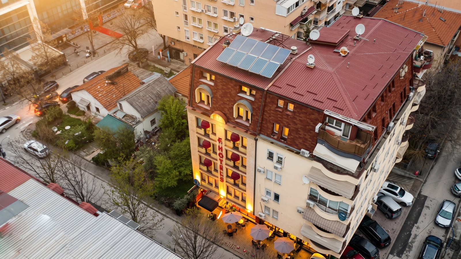 Grand G Hotels Üsküp dış cephe